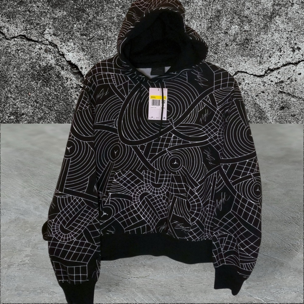 •NWT• Air Jordan women’s Small oversized cropped hoodie in Black